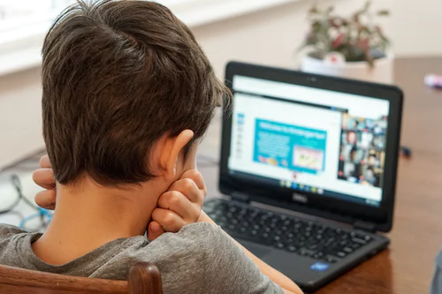 5 Tips for Keeping Kids Safe on the Internet