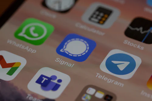 Using Messaging Apps- Here’s How to Update Your Security Settings